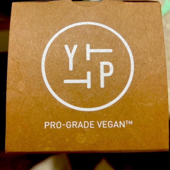 YOUTH TO THE PEOPLE: Superfood Face Cleanser + JUMBO SIZE 16 oz refill - Picture 2 of 7